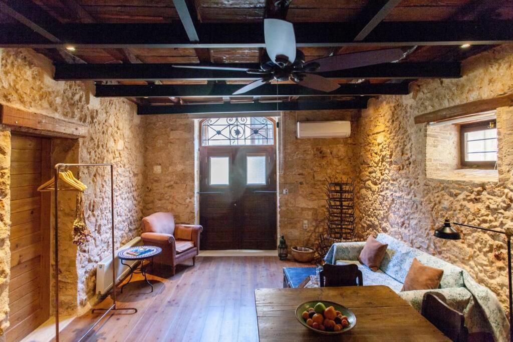 History And Charm Apartment Chania  Exterior photo