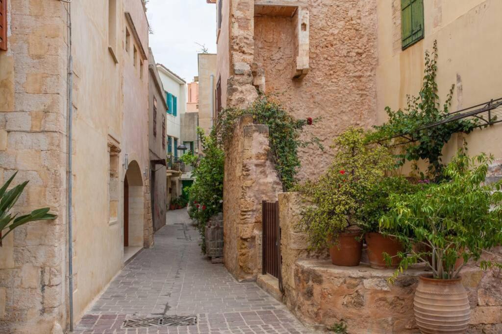 History And Charm Apartment Chania  Exterior photo